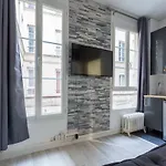 Respect Des Normes De Nettoyage - Bel Appartement